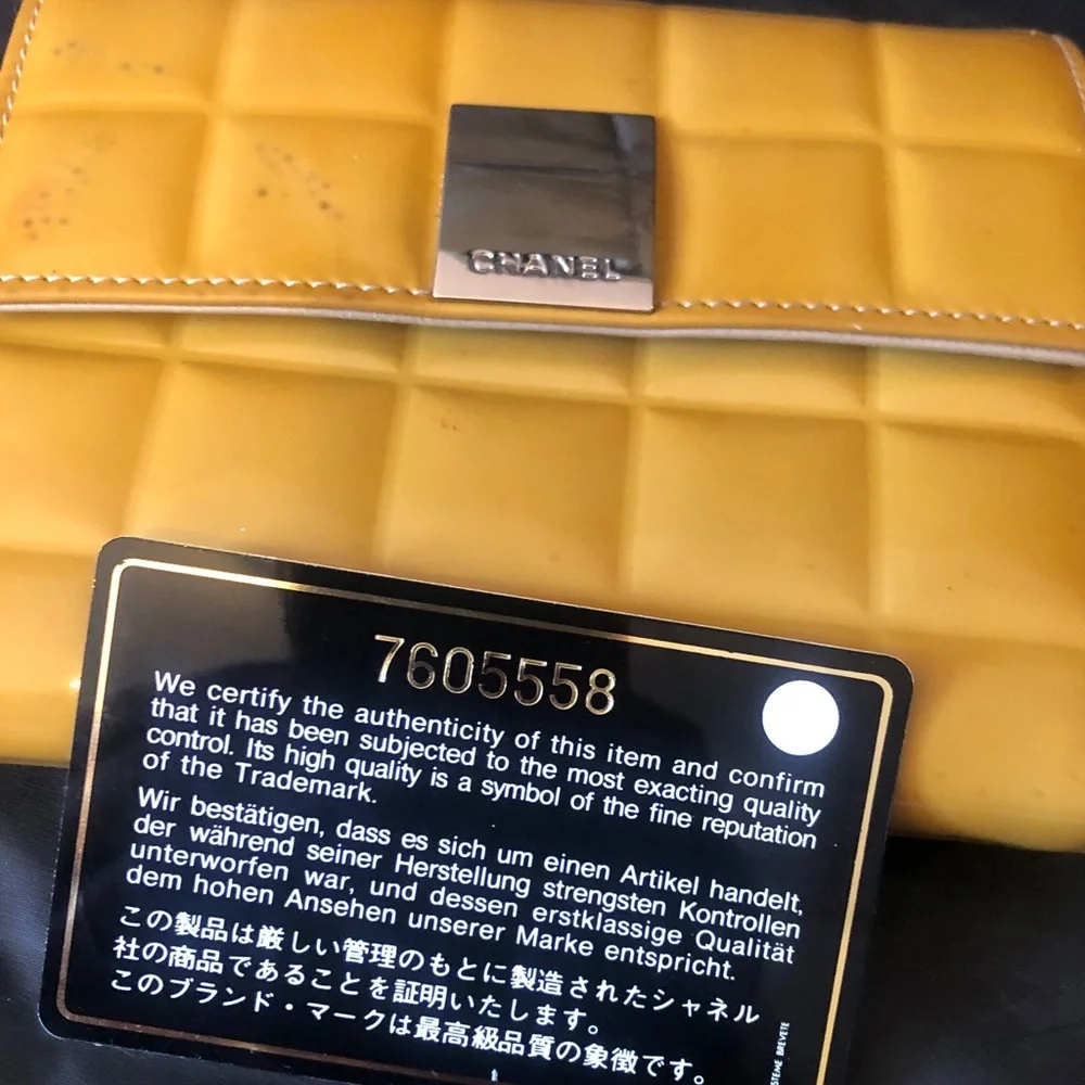 Chanel chocolate bar lambskin wallet in patent camel color NOTE front spots